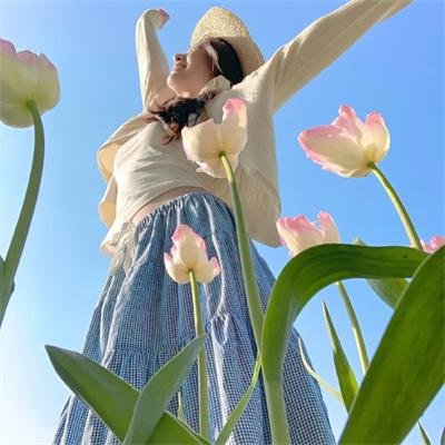 小雁与吴爱丽